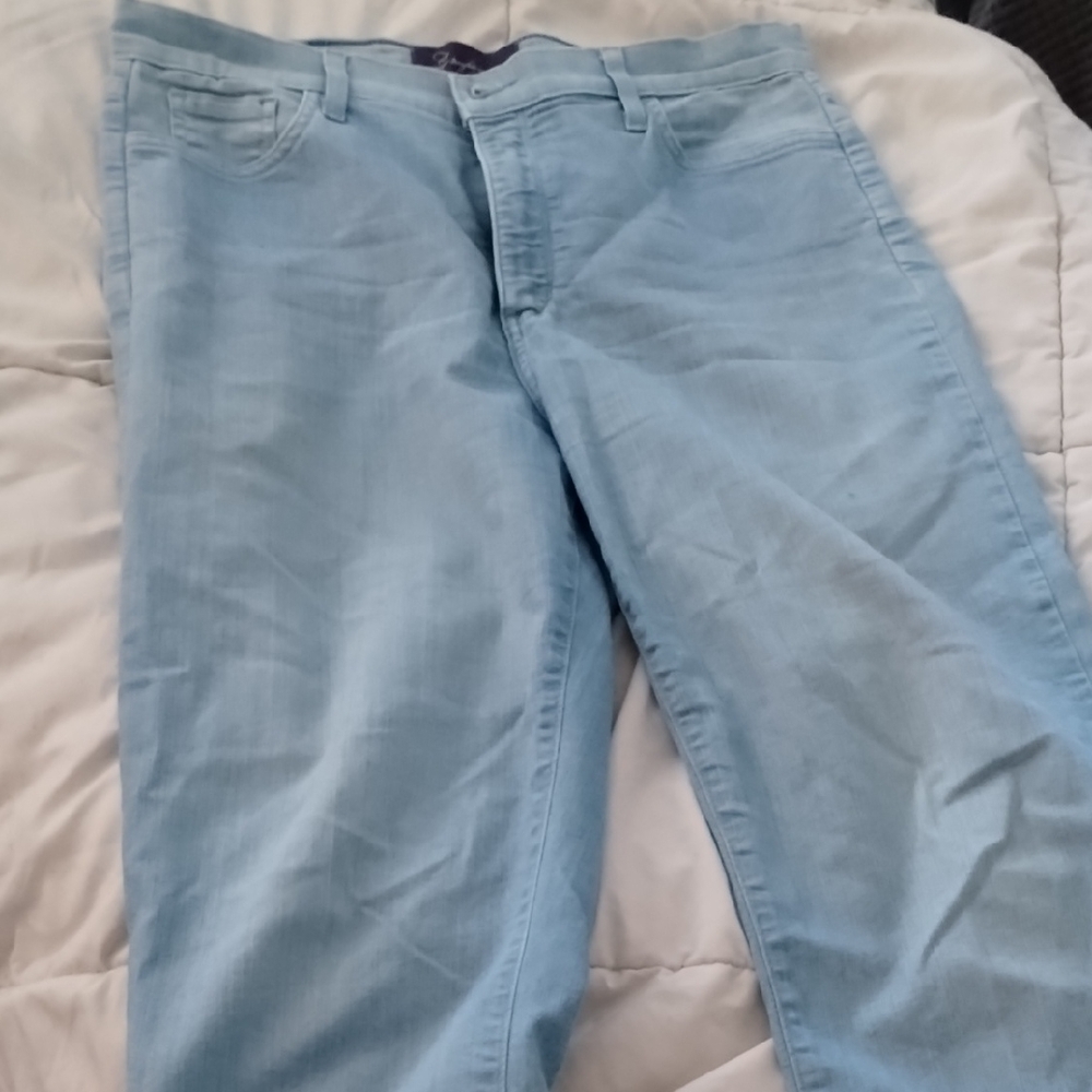 Gloria Vanderbilt Light Blue Ankle Jeans